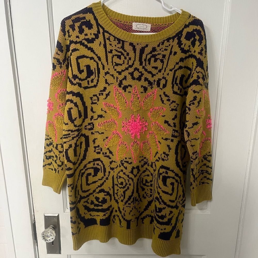 Gorgeous sweater 